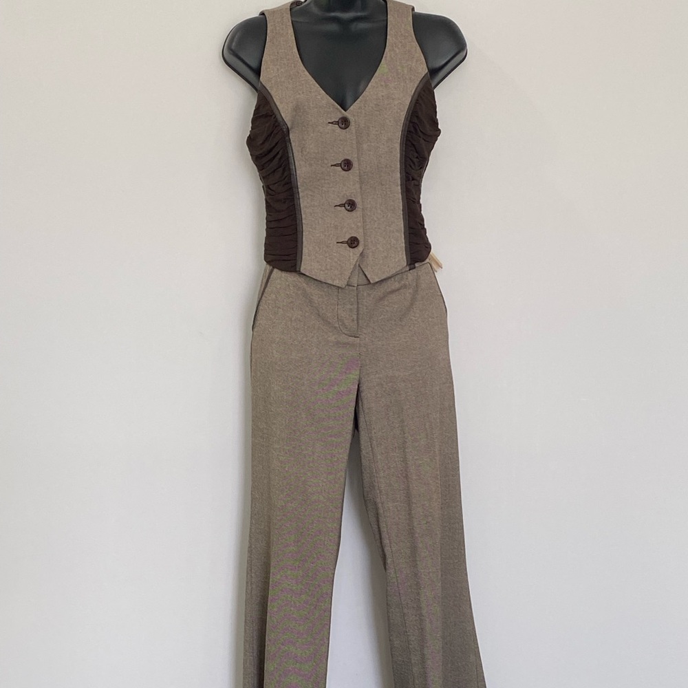 Bebe 2-piece outfit
